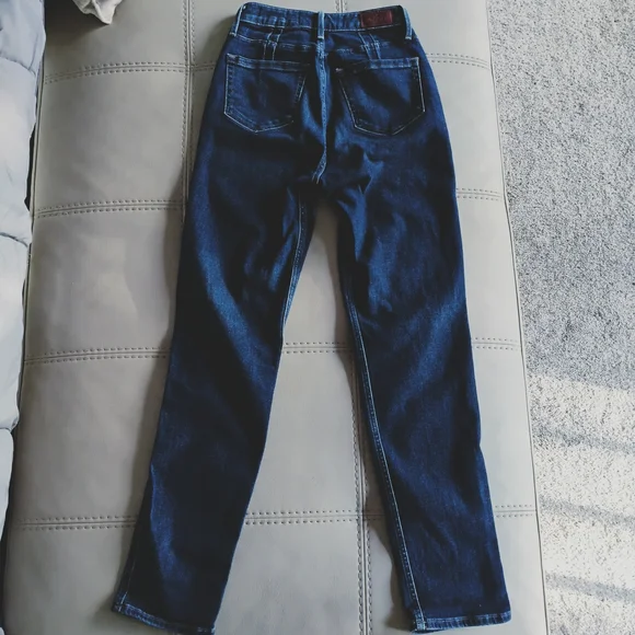 Hollister Dark Blue Denim Jeans - Picture 2 of 11
